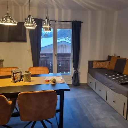 Haus Schoenblick Appartement *
