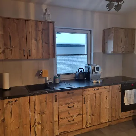 Haus Schoenblick Apartment *